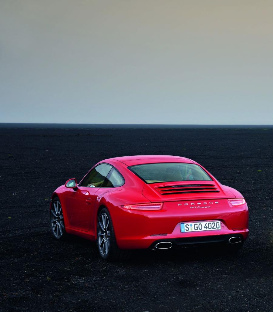  Porsche 911 Carrera 2011 года  (фото 10 из 47)